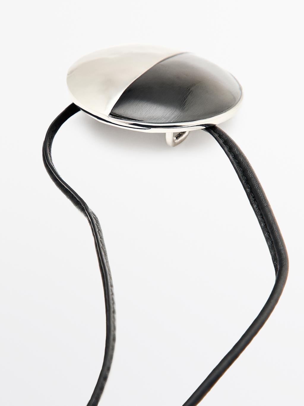 Sheepskin leather necklace with metal piece