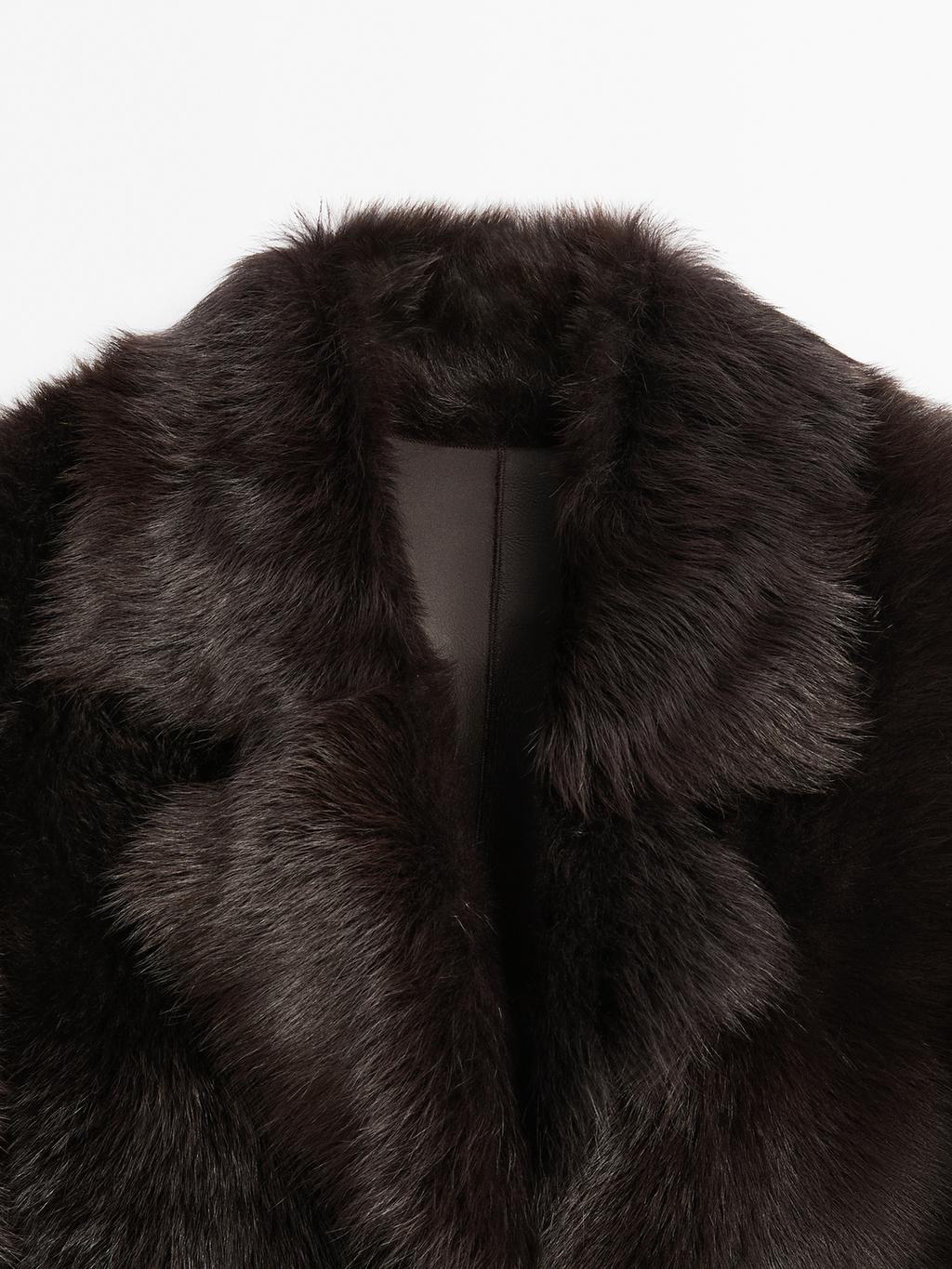 Long leather coat with fur
