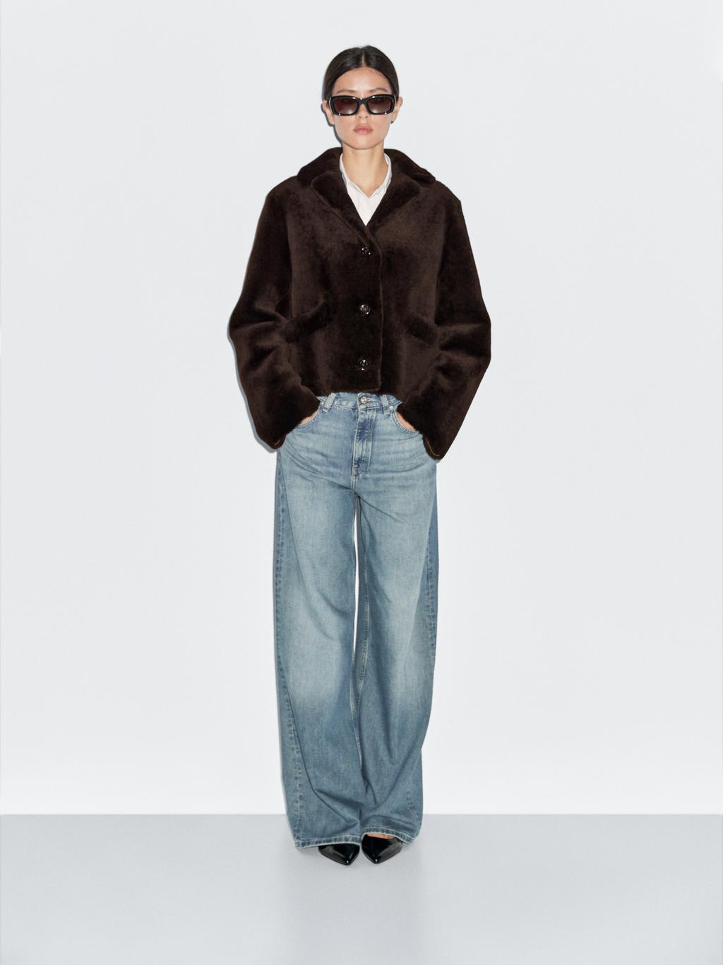 Short mouton jacket with fur