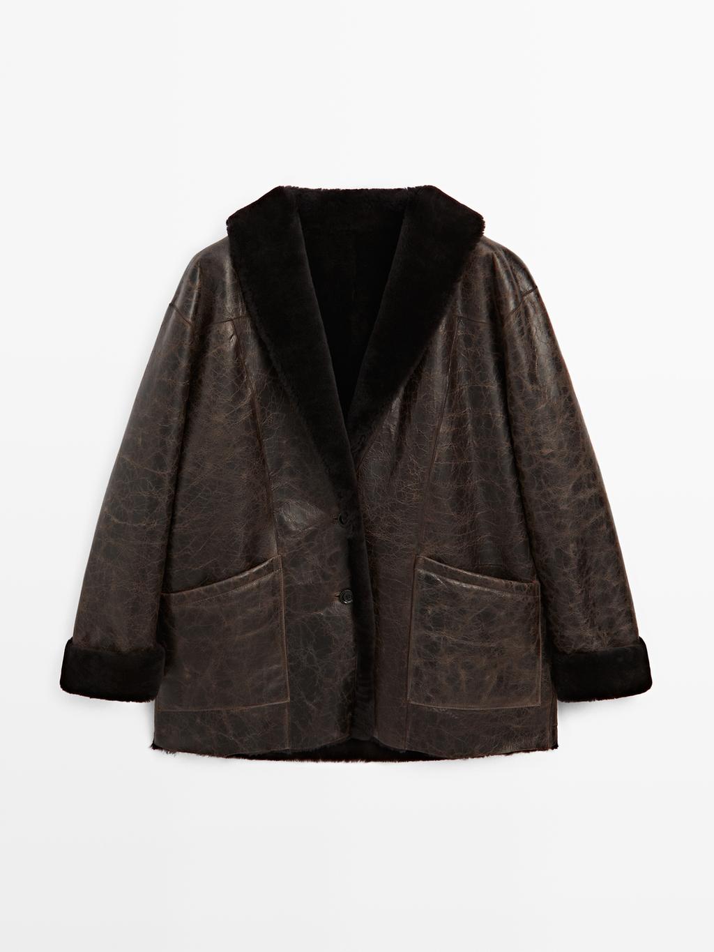 Mouton leather coat with crackled finish