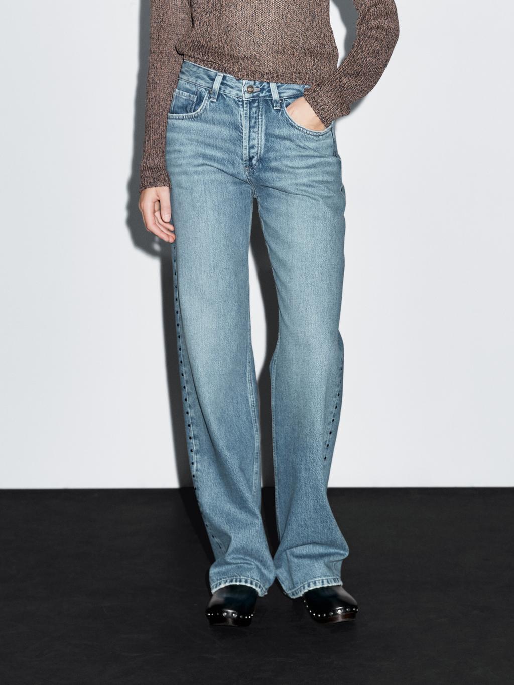 Mid-rise wide-leg jeans with studs