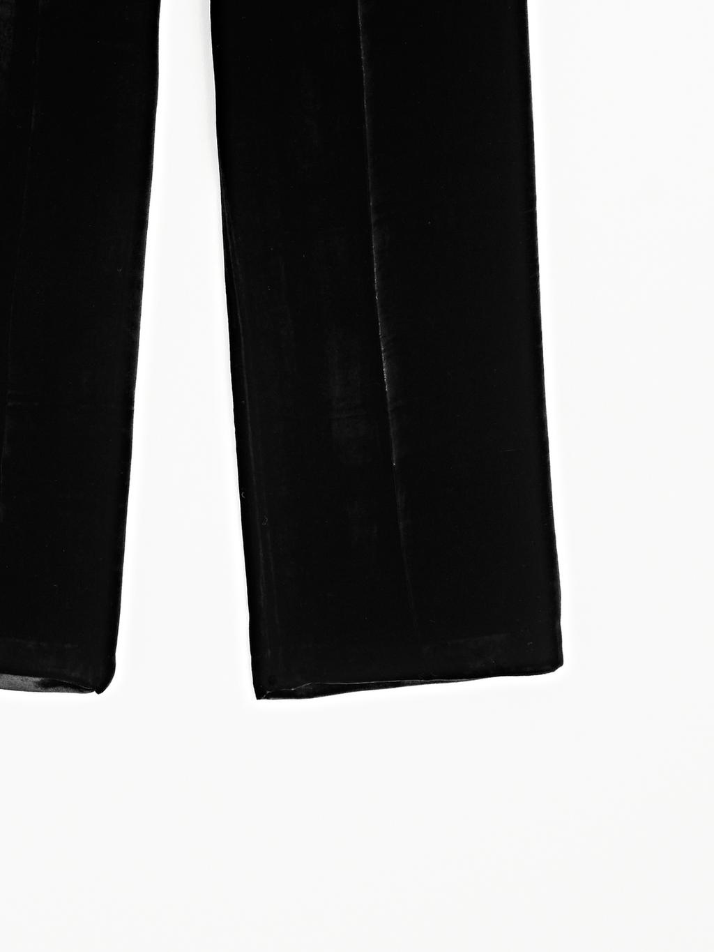 Wide-leg velvet trousers