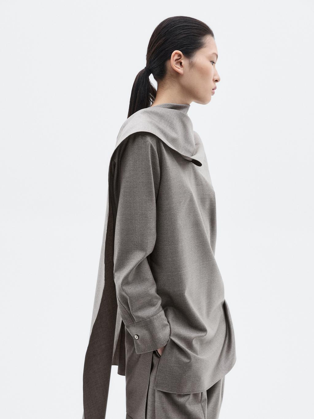 Blouse with tie neck - LIMITED