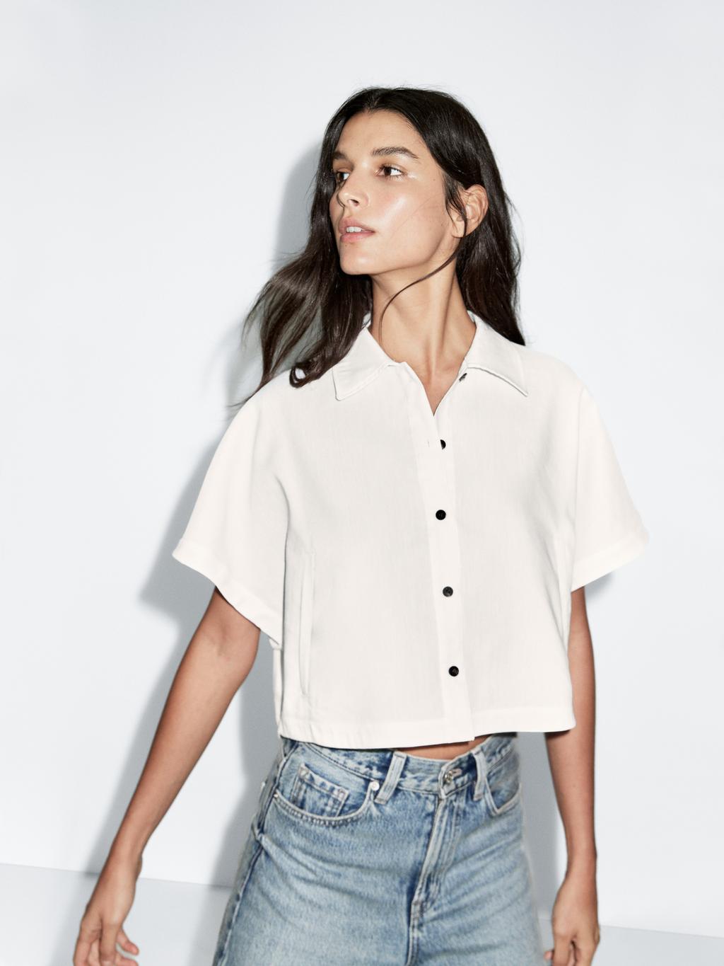 Short sleeve bat sleeve shirt