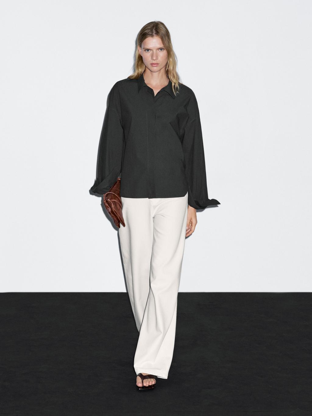 Loose-fitting 100% cotton poplin shirt