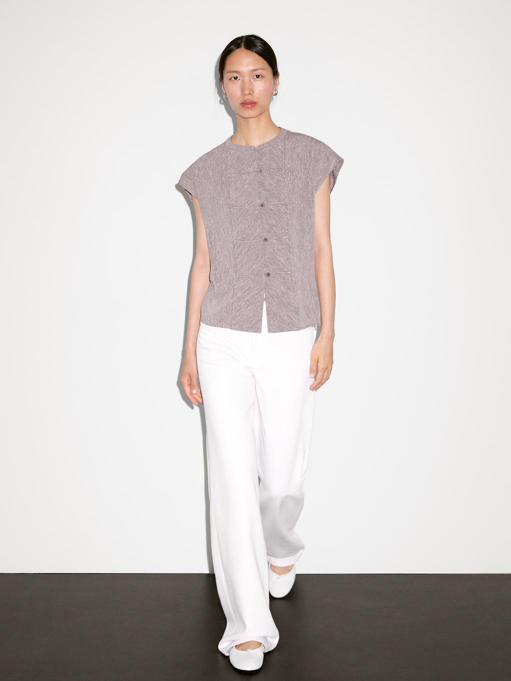 Flowing blouse with bib detail