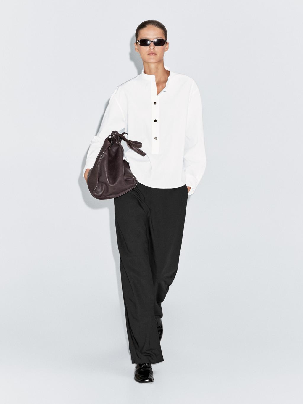 Stand collar shirt with gold buttons