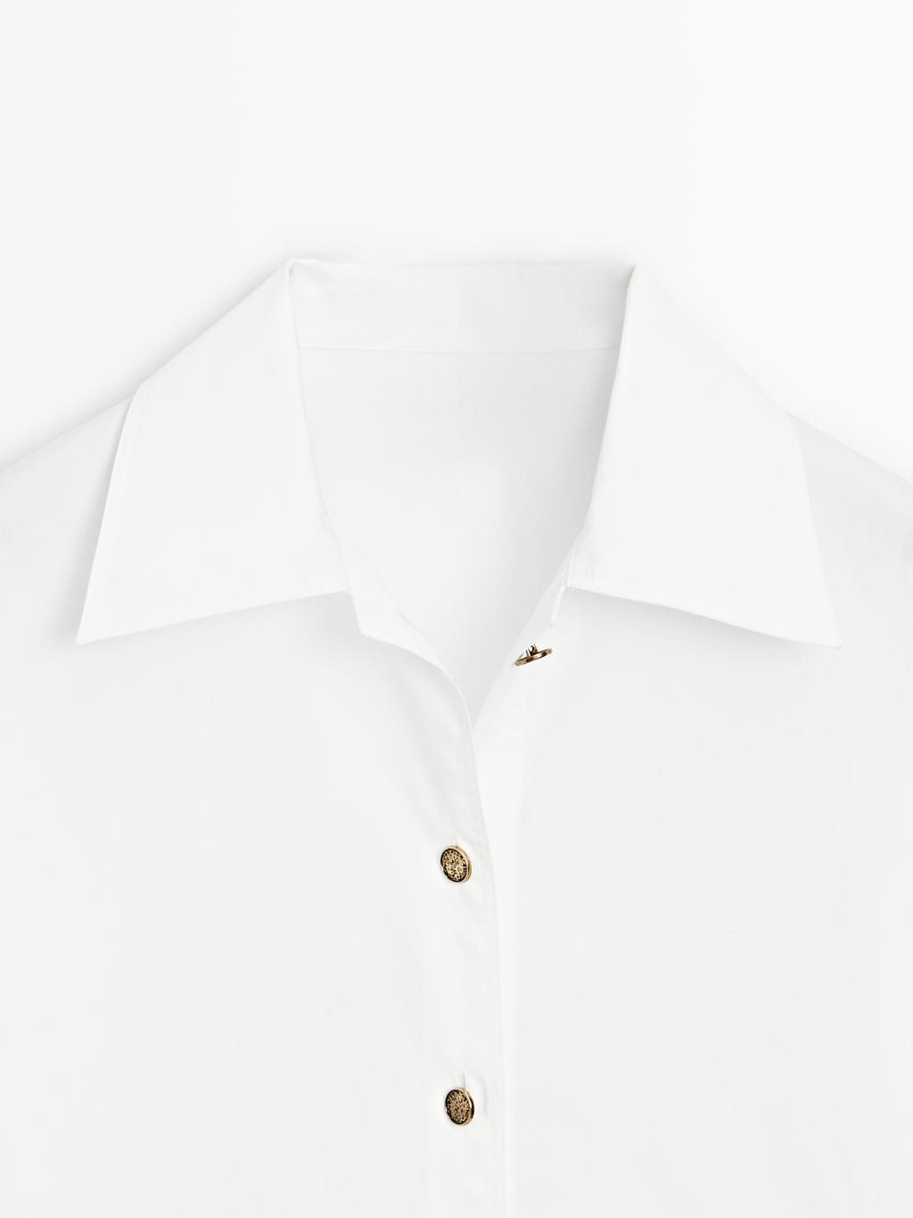 Poplin shirt with golden buttons
