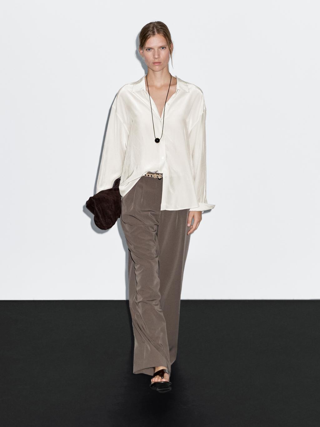 Flowing technical fabric shirt