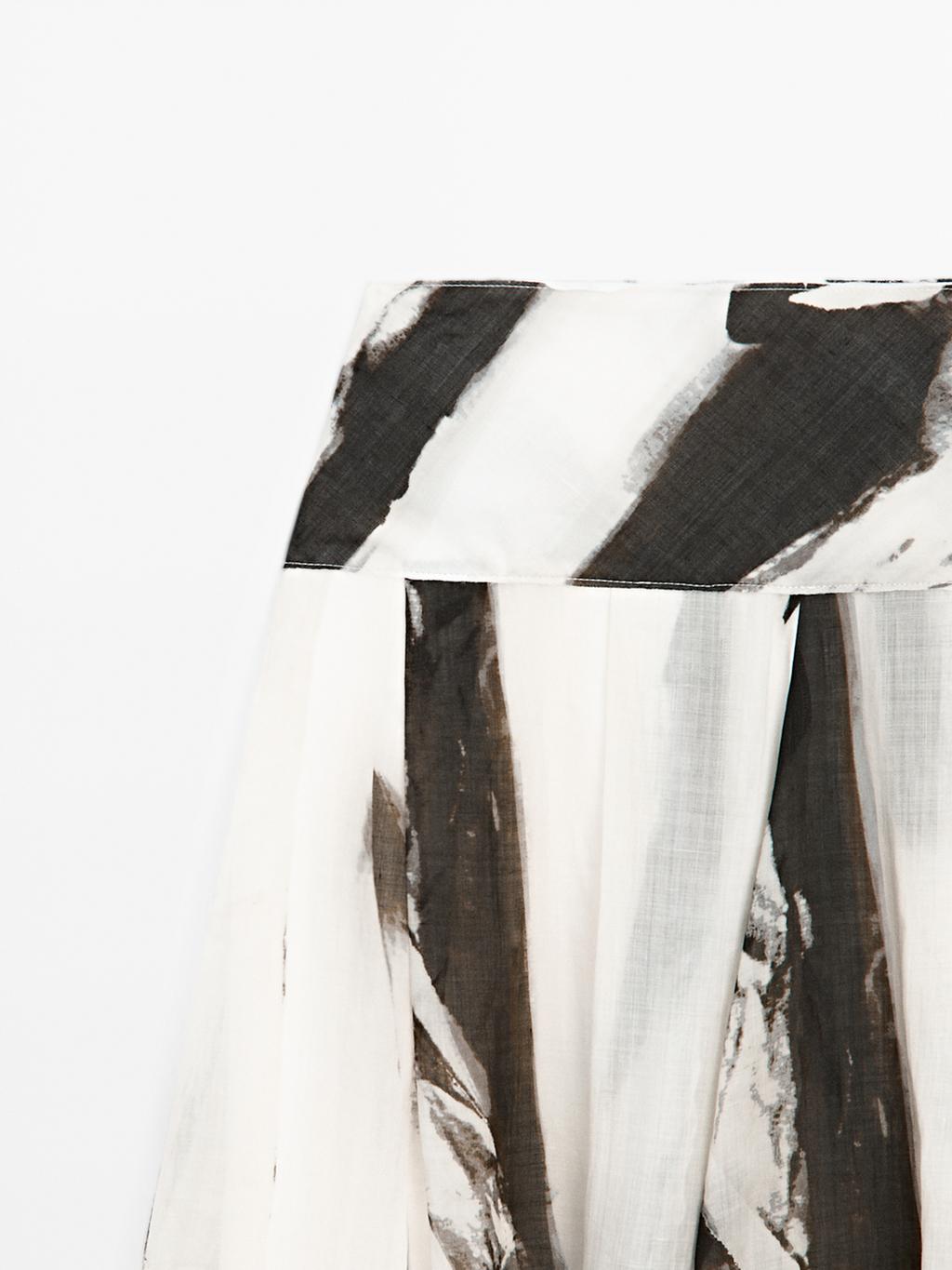 Flowing marble print midi skirt