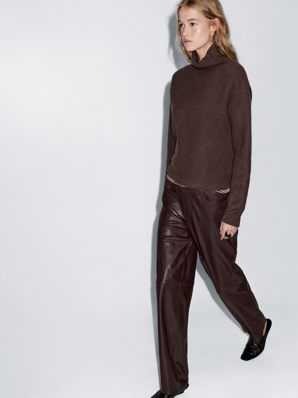 Sheepskin leather trousers with nappa finish
