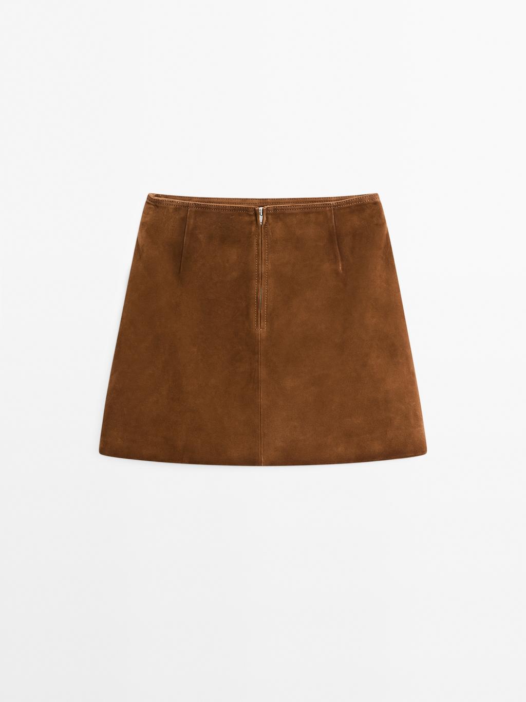Suede leather mini skirt with topstitching
