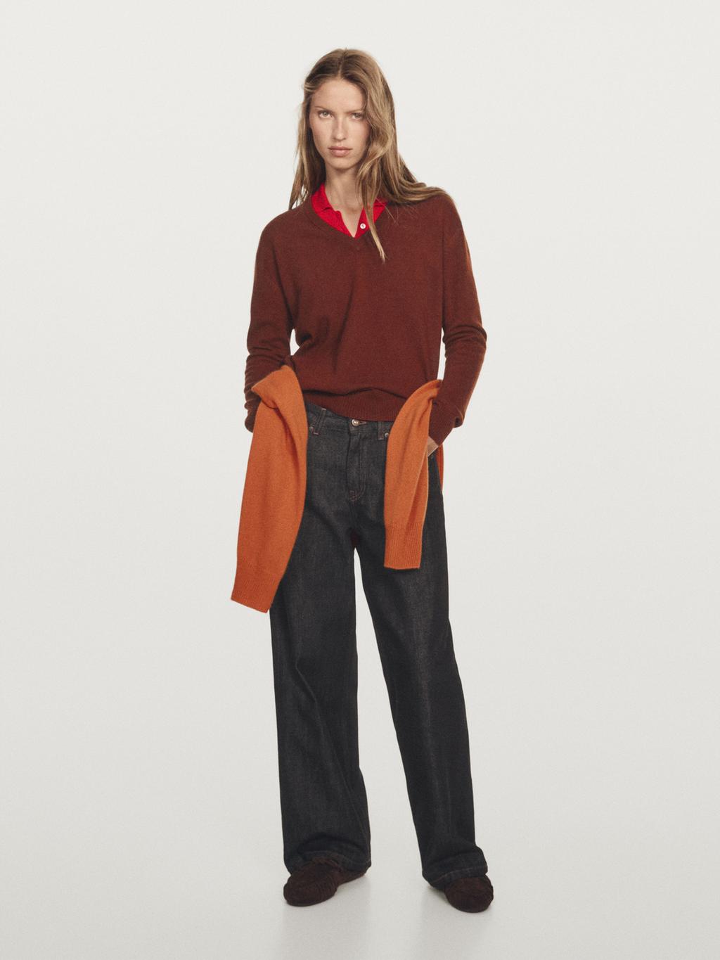 Knit 100% cashmere V-neck sweater