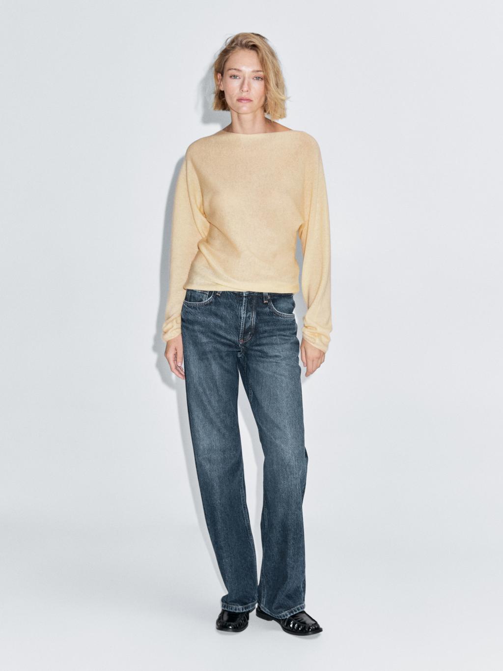 Boat neck knit sweater