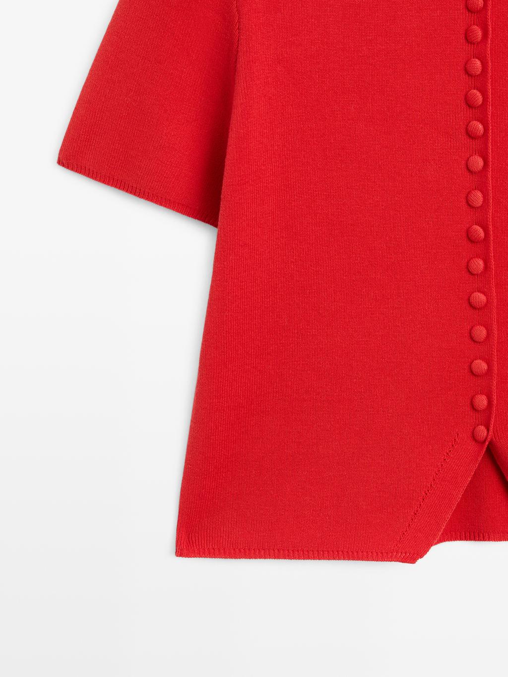 Short sleeve knit cardigan with button details