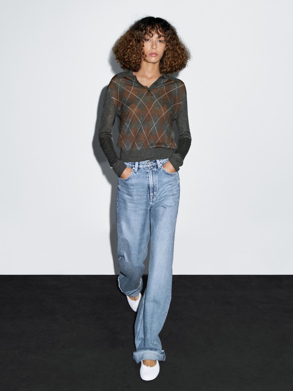 Polo sweater with diamond detail