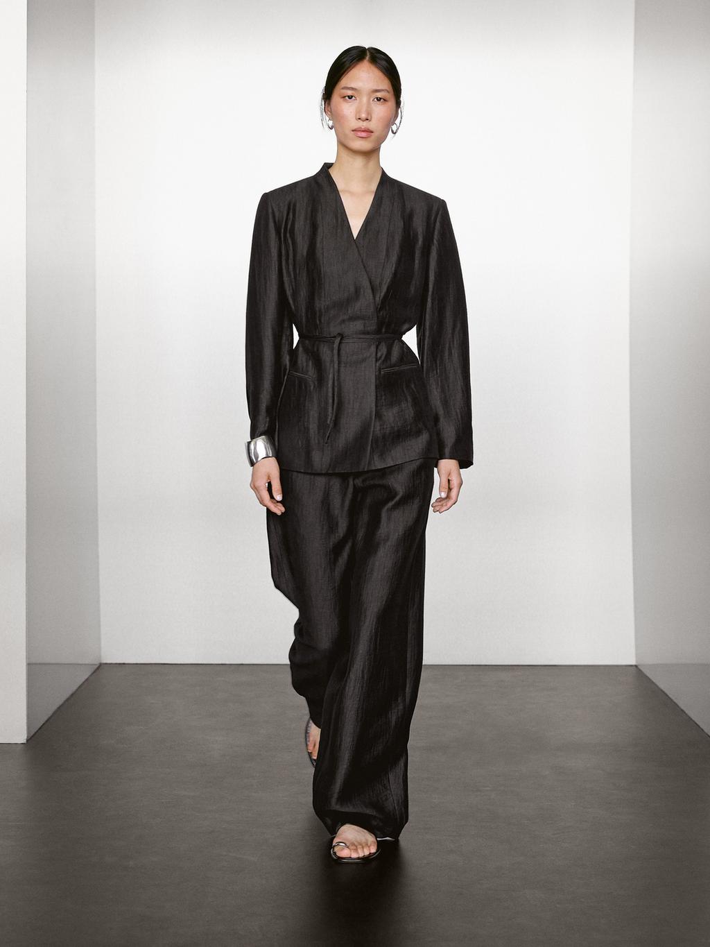 Linen blend kimono with tie detail