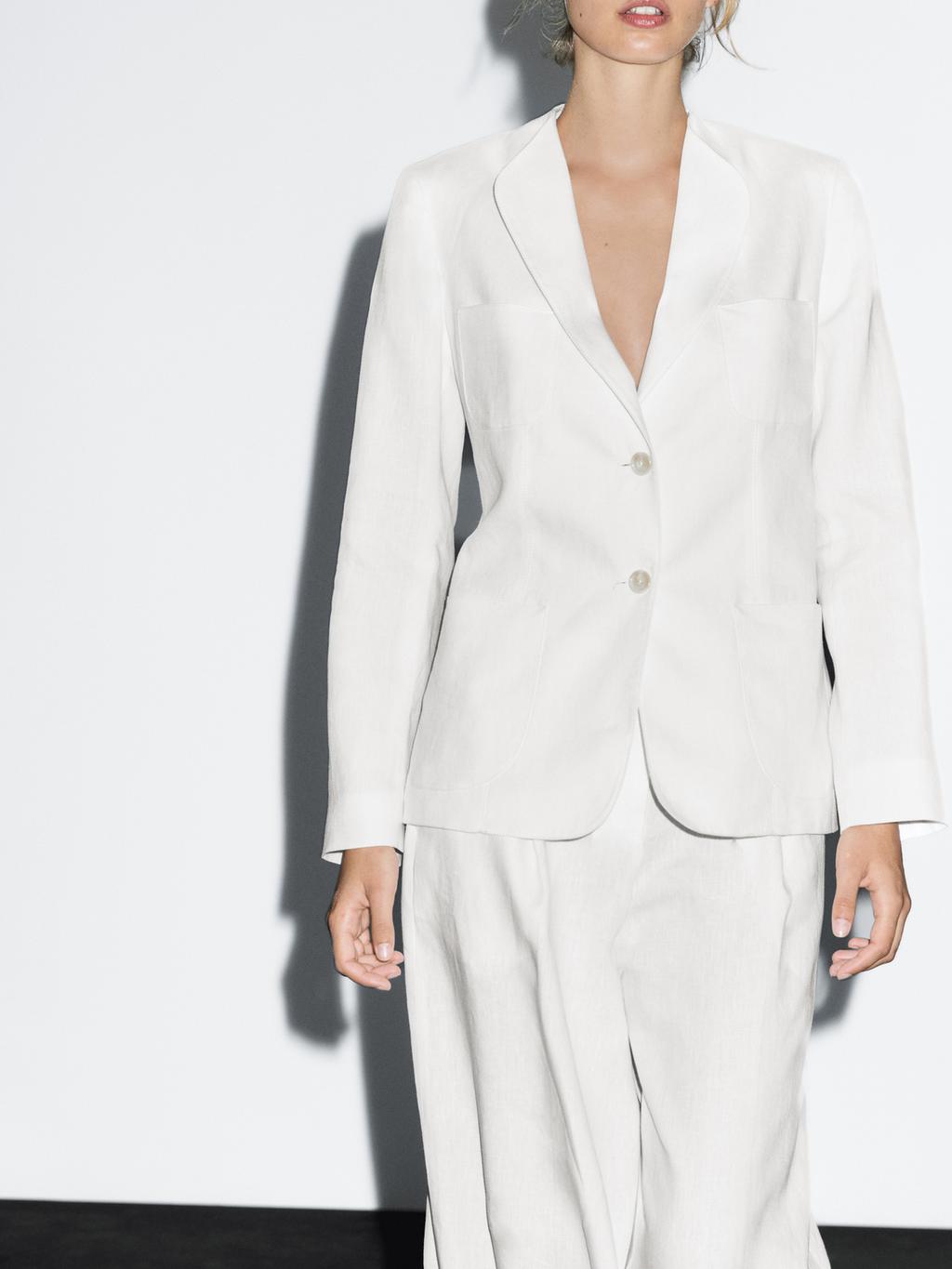 100% linen blazer with lapel detail