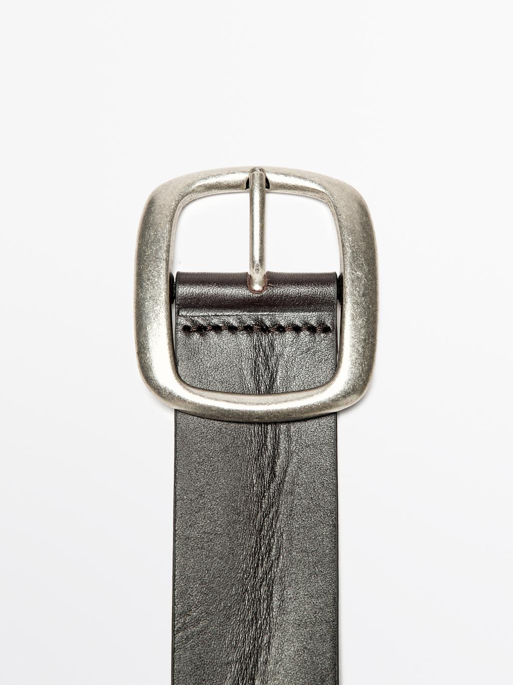 Nappa leather belt with rounded buckle