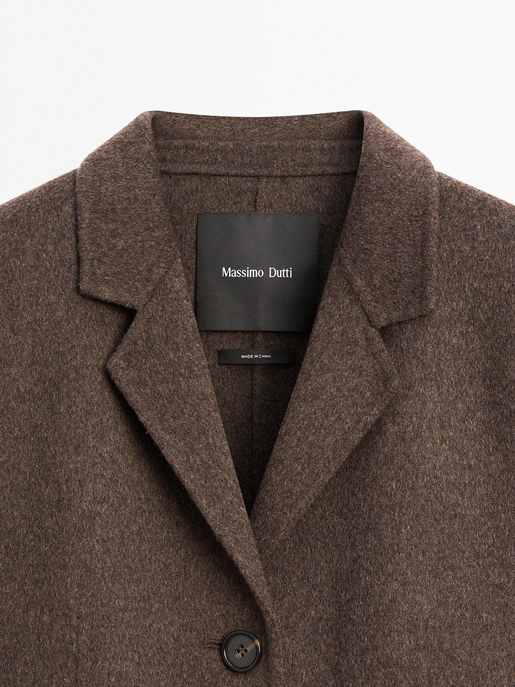 Wool blend blazer with tailored collar