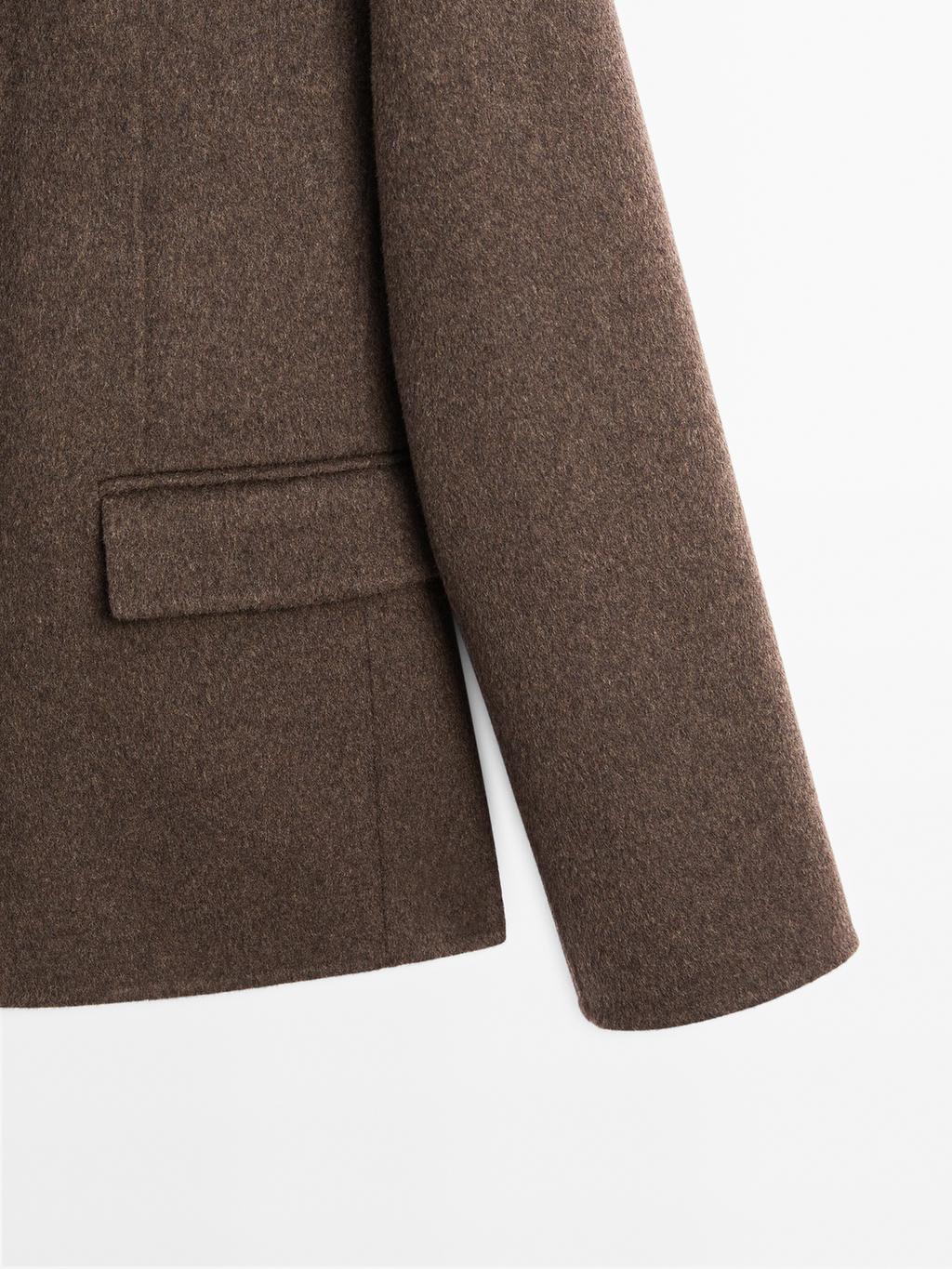 Wool blend blazer with tailored collar