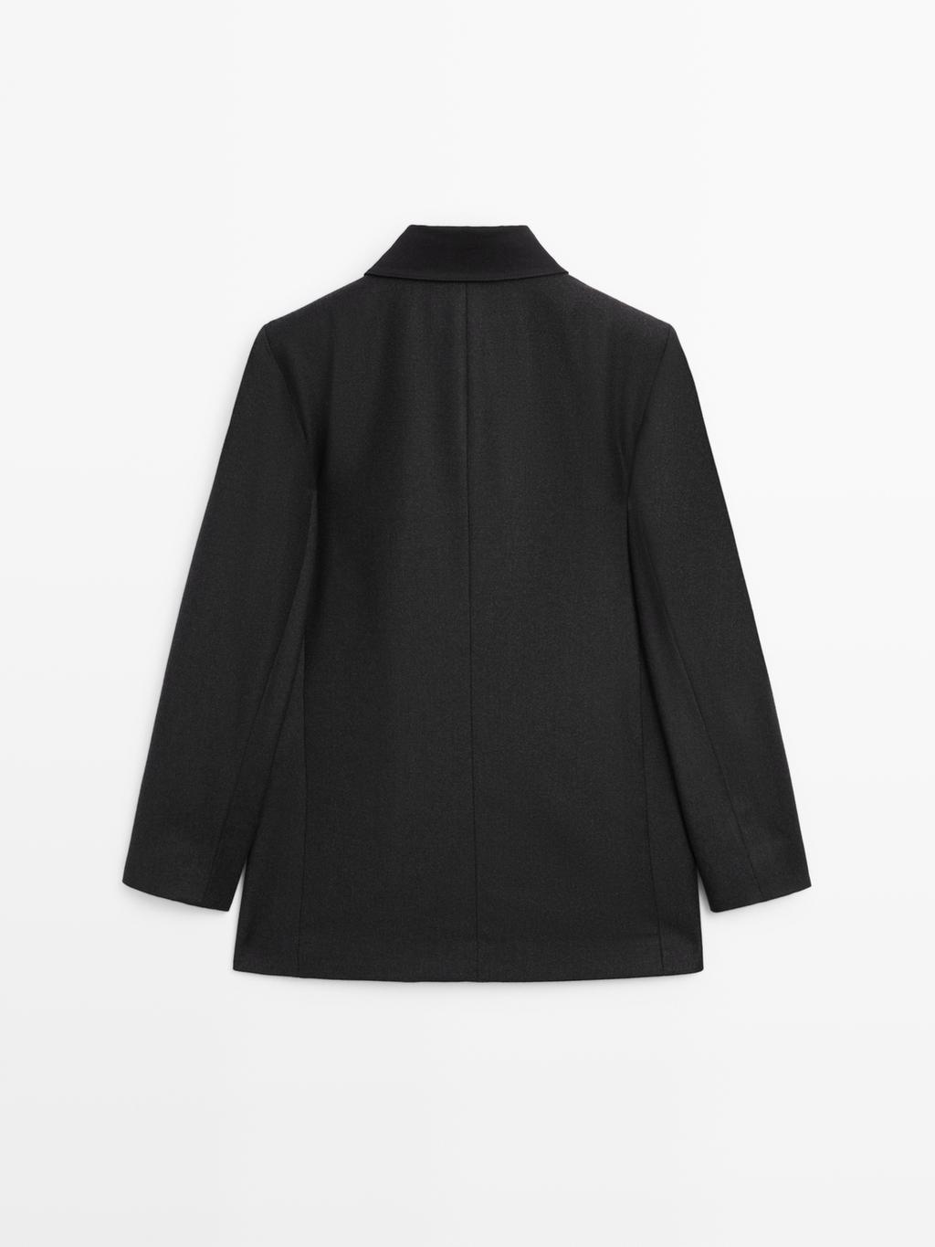 Contrast collar short coat