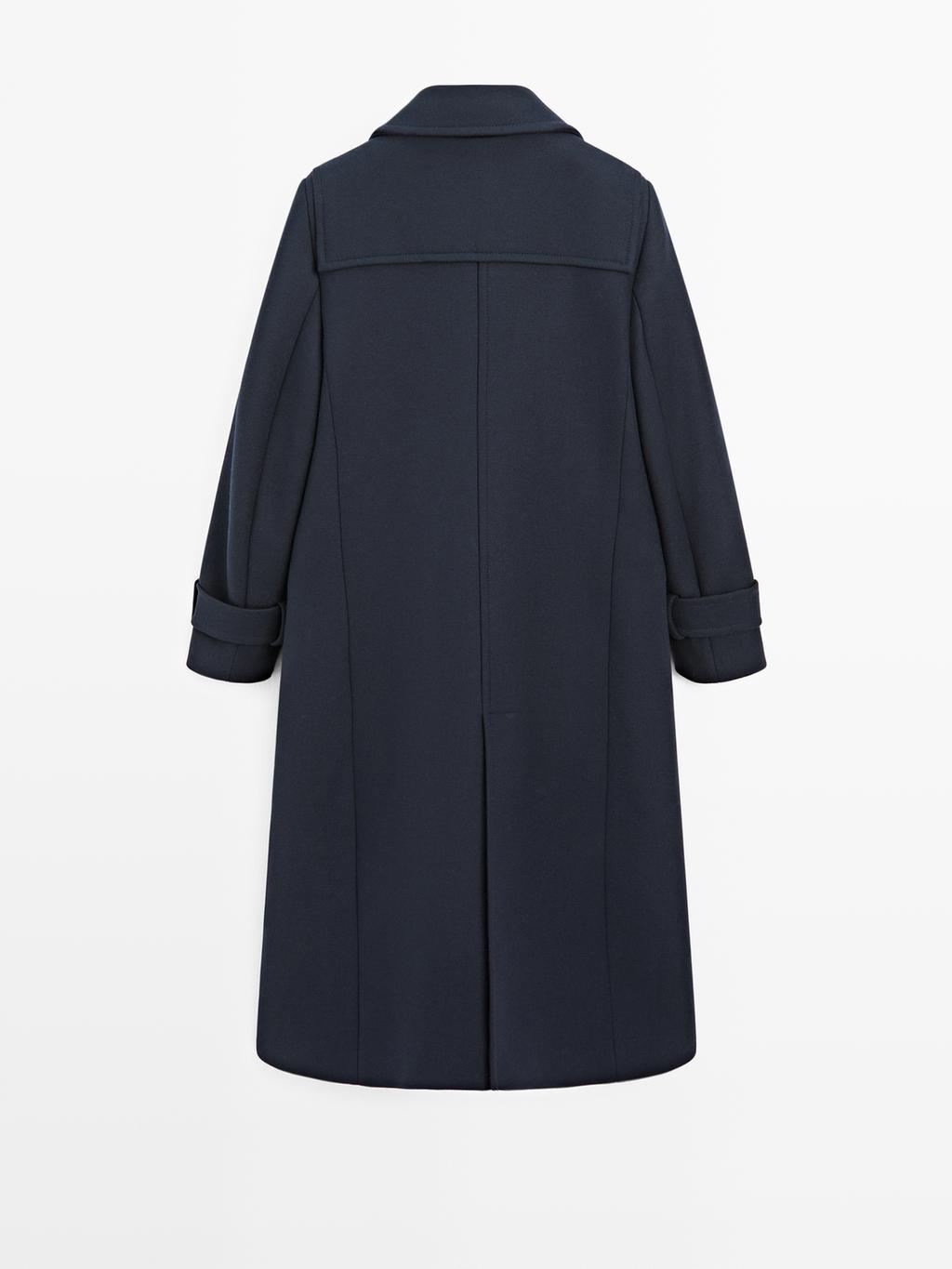 Long coat with toggles