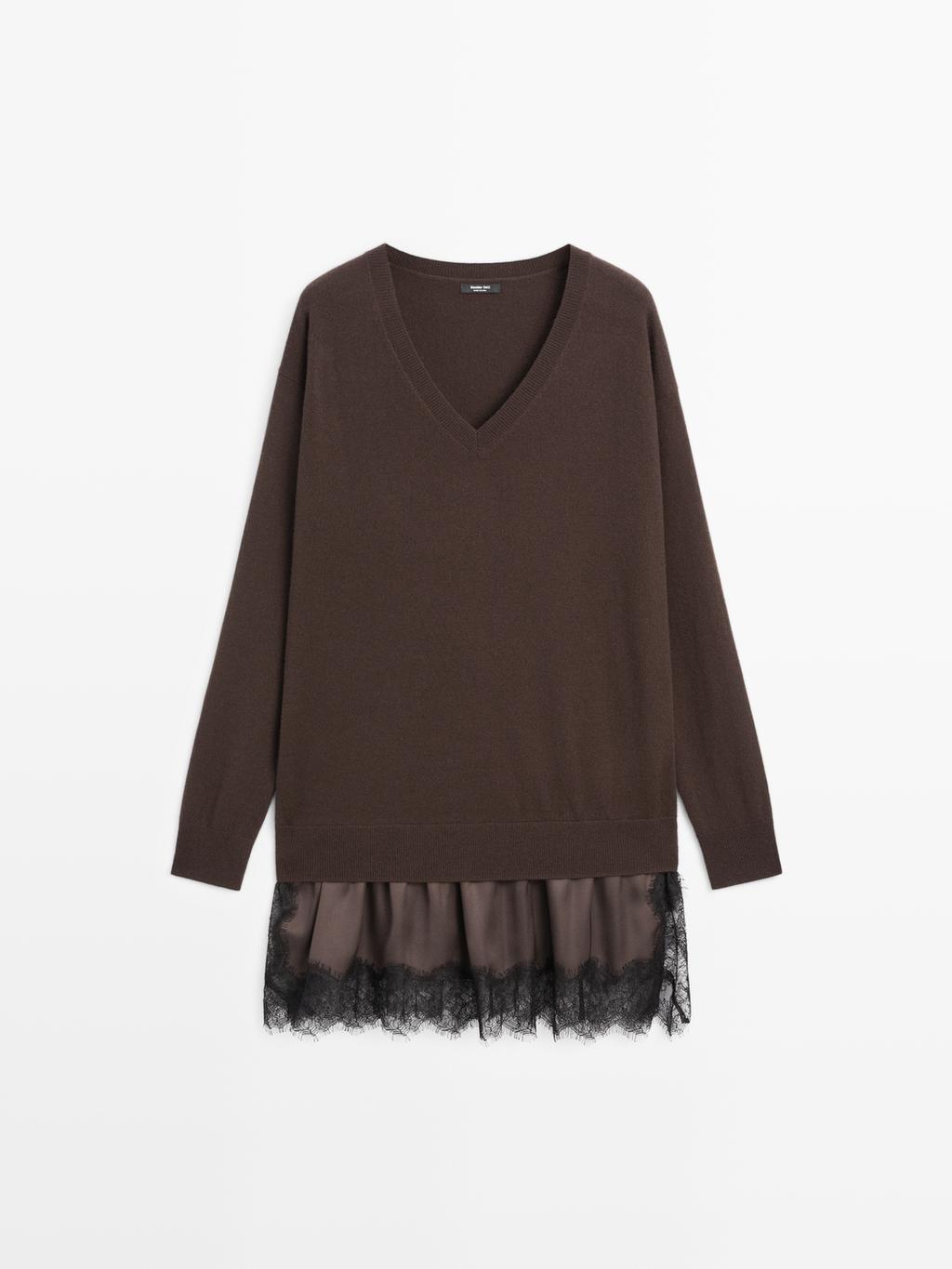 Long knit sweater with contrast lace