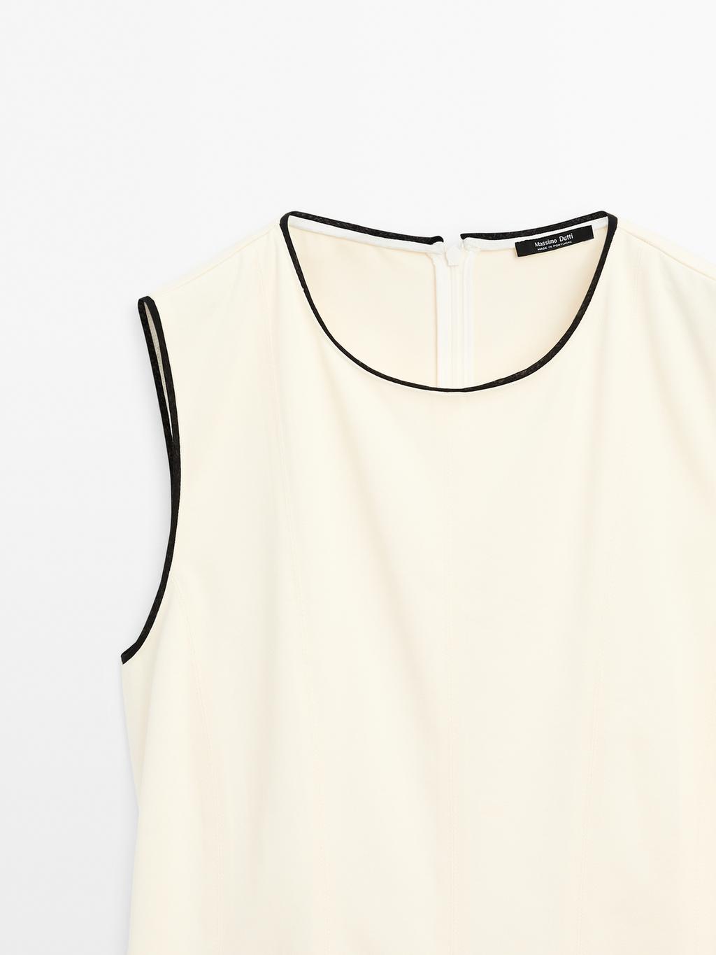 Flounce dress with contrast trims