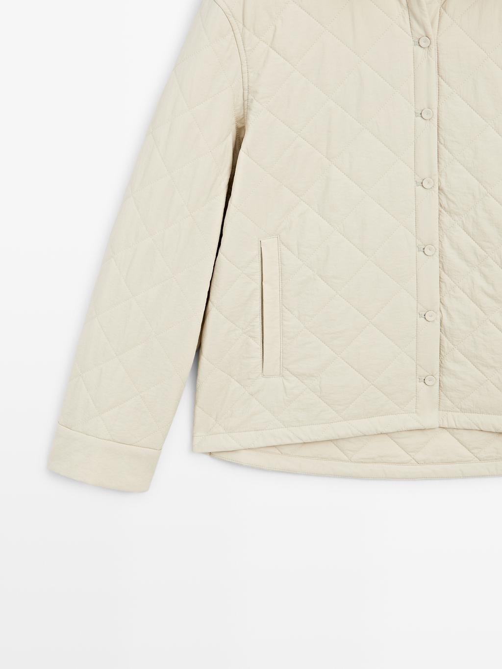 Short quilted jacket with shirt collar