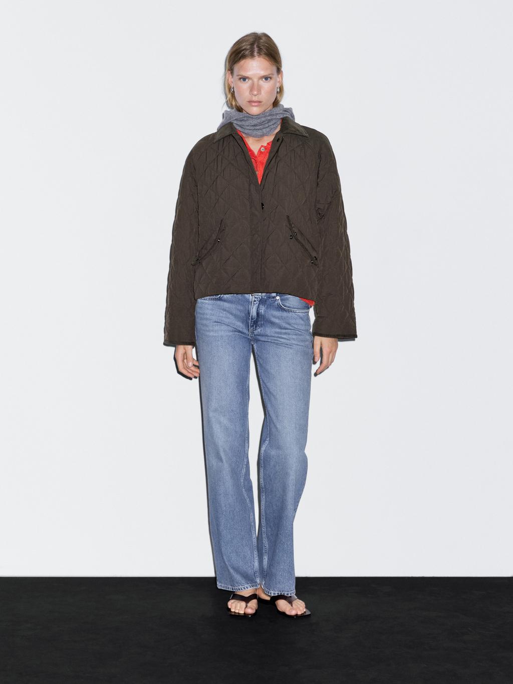 Short water-repellent jacket with corduroy detail