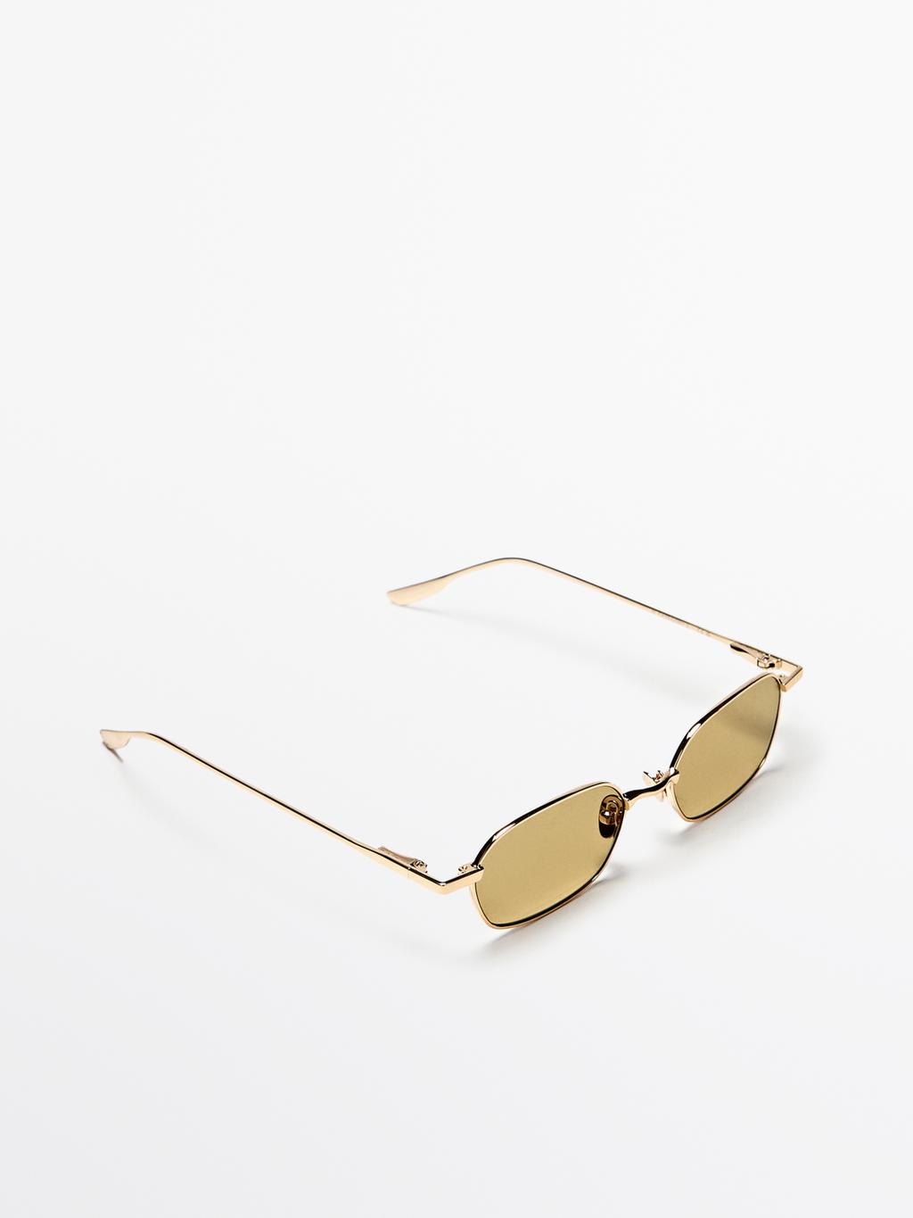 Rectangular metal sunglasses