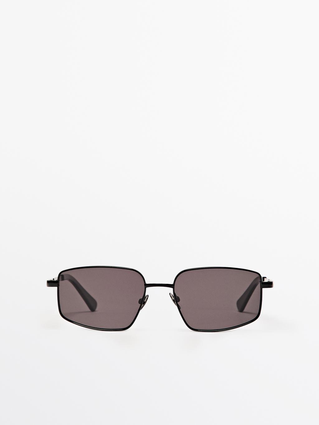 Metallic sunglasses