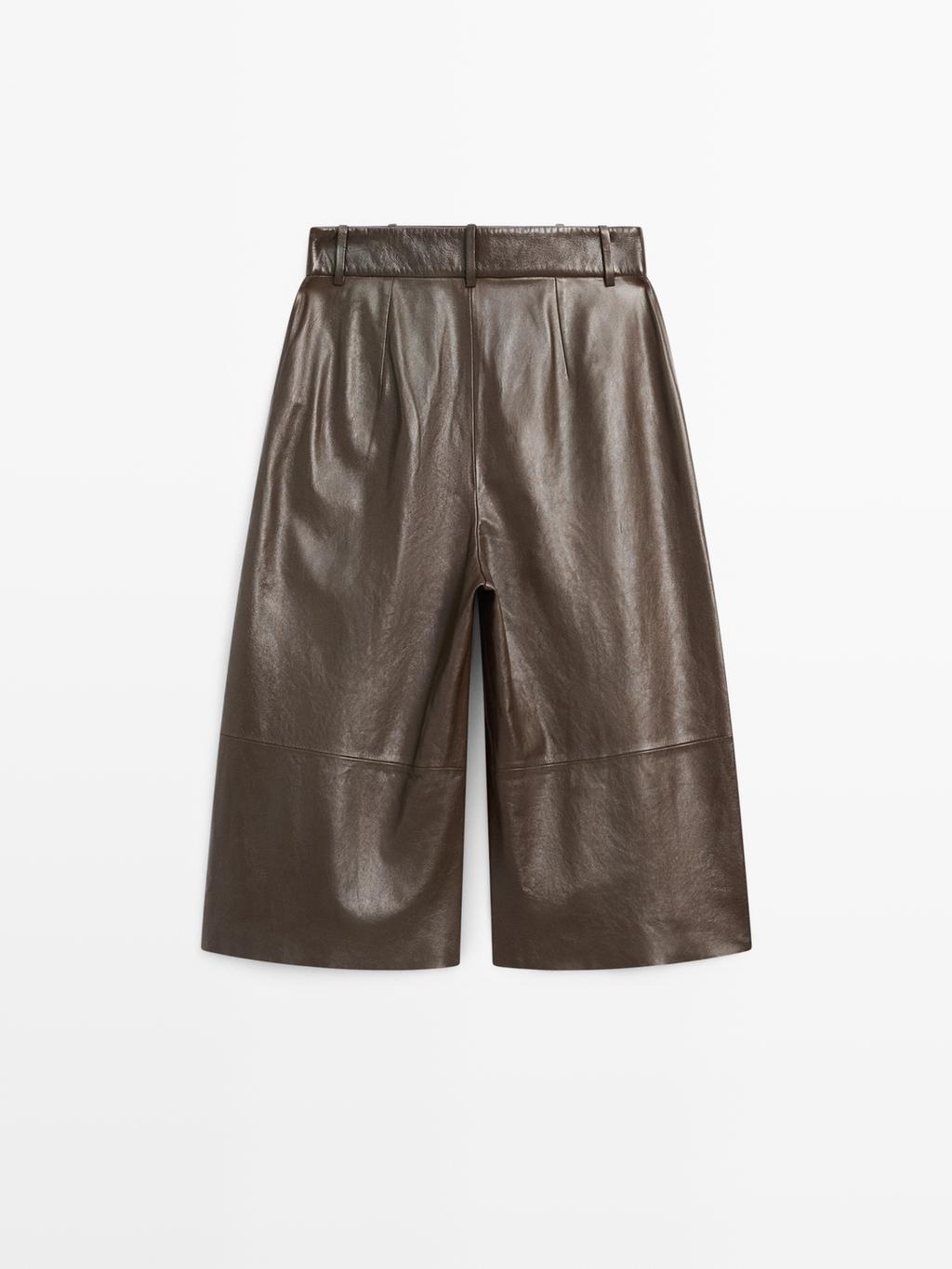 Long nappa leather Bermuda shorts with darts - STUDIO