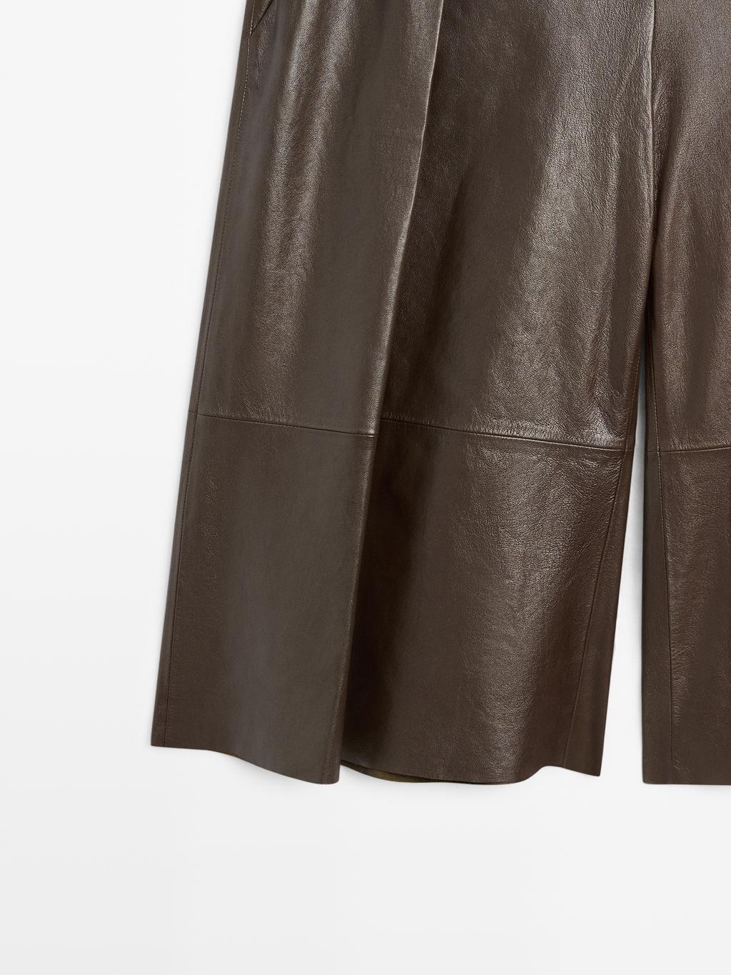 Long nappa leather Bermuda shorts with darts - STUDIO