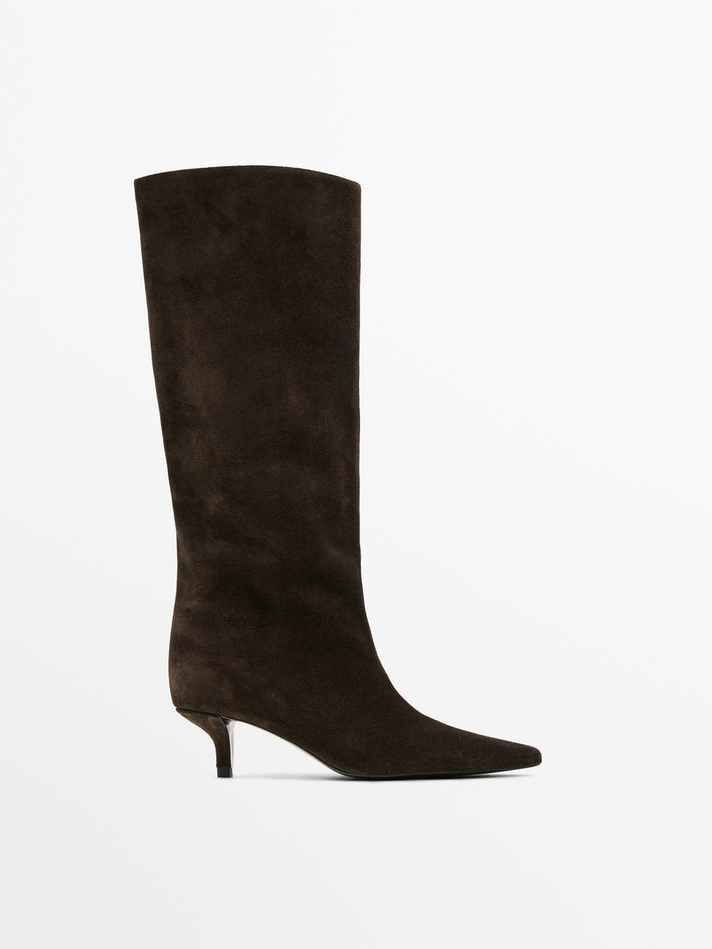 Heeled split leather boots