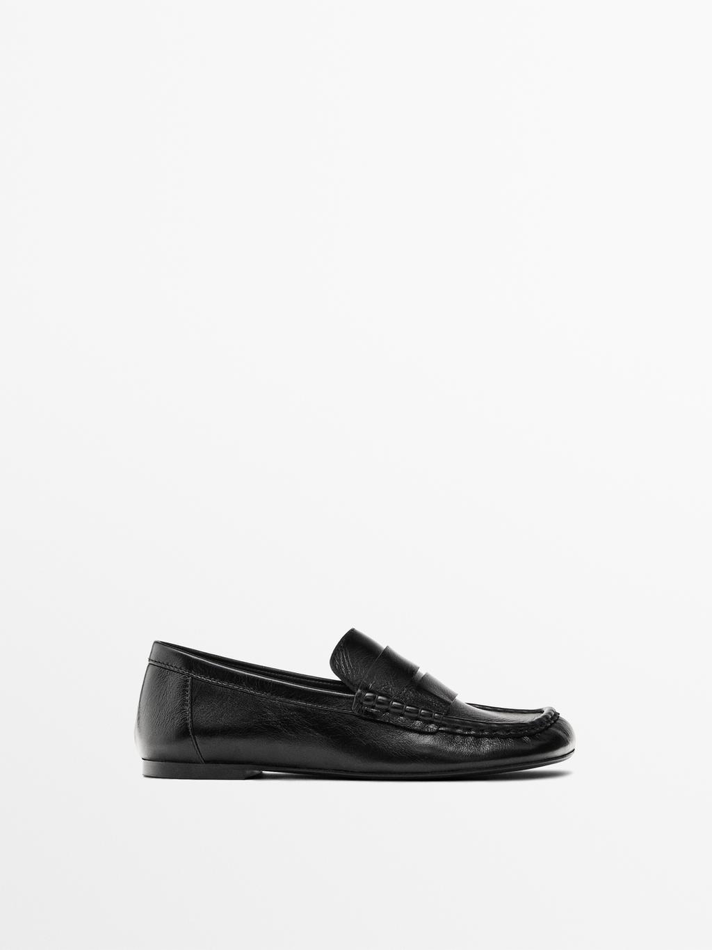 Leather loafers with penny strap
