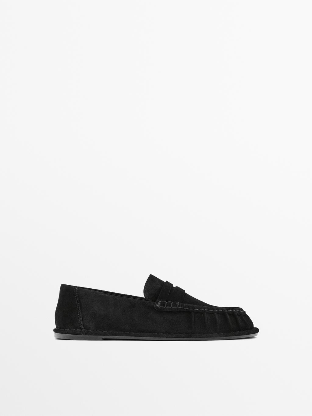Gathered split leather loafers