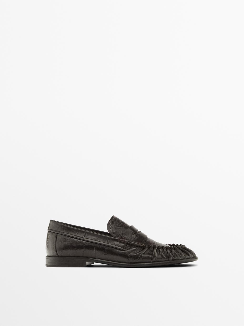 Embossed leather loafers
