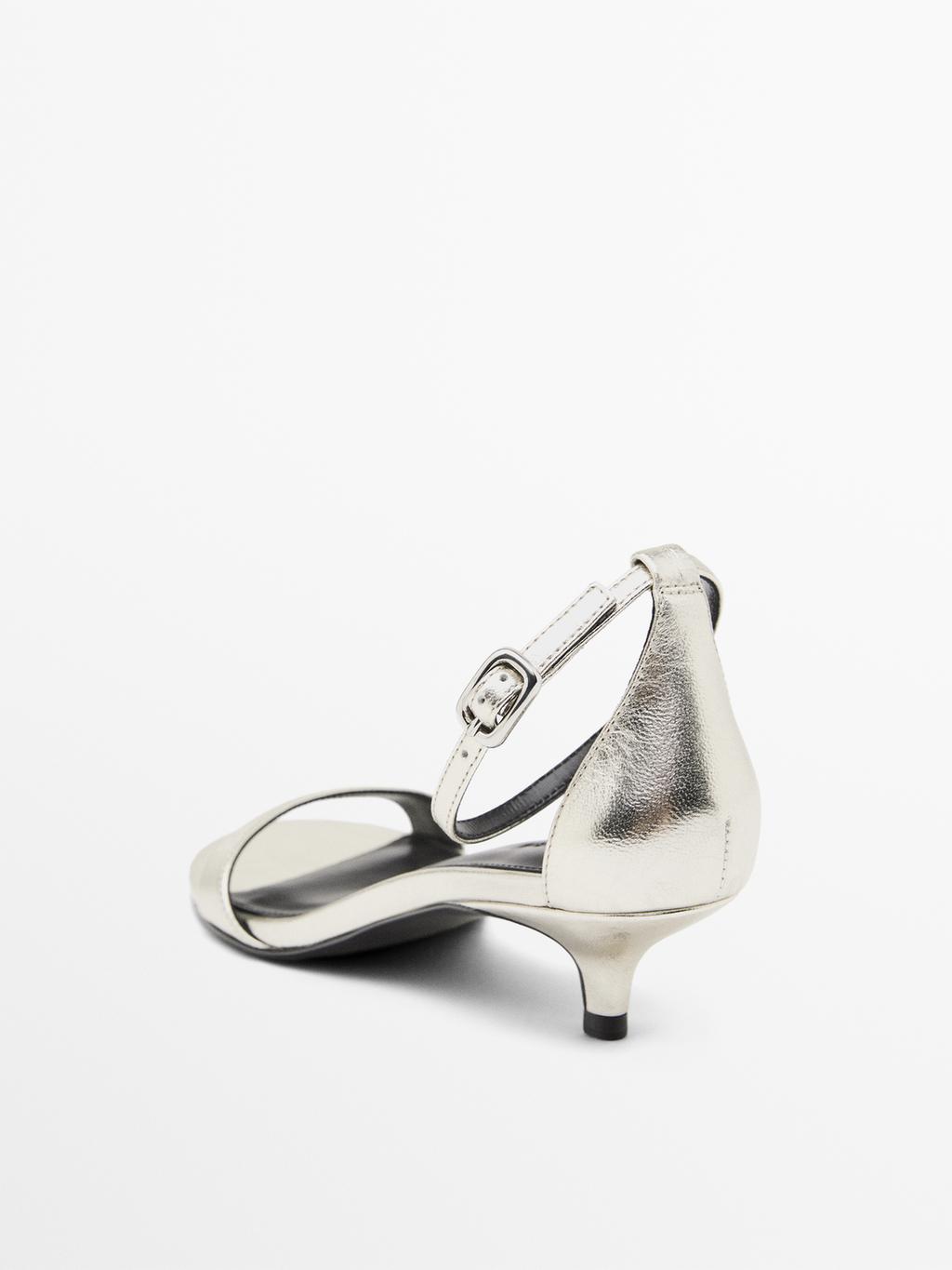 High-heel sandals with metallic strap